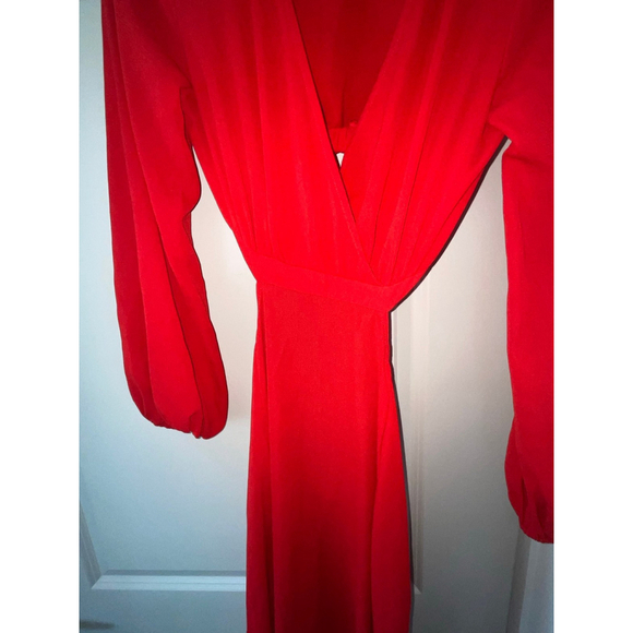 SHEIN Surplice Neck Split Thigh Cutout Dress - Picture 3 of 8